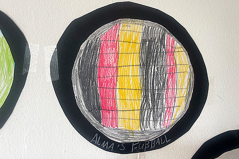 Ev. Kita Neutempelhof: Projekt zur Fußball-WM 2024 (© Astrid Seidentopf)