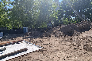 Sanierung der Außenanlagen der Ev. Kita Wunderhaus: Vorbereitung, 13.5.2025 (© Andreas Kaul)