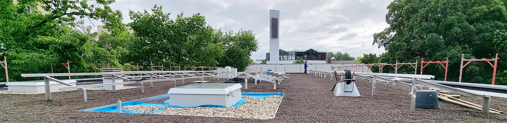 Ev. Kita Regenbogenland: Neubau, Vorbereitung Dachbegrünung und Photovoltaik, 11.6.2025 (© Andreas Kaul)
